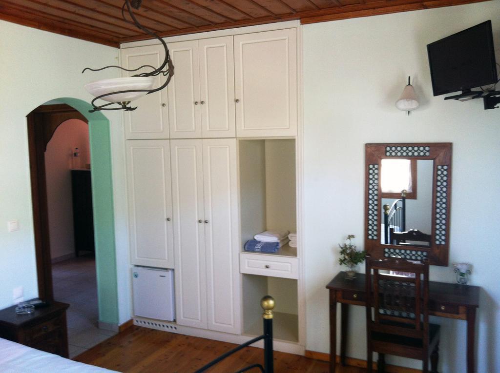 Guesthouse Kolenti 포르테리아 외부 사진