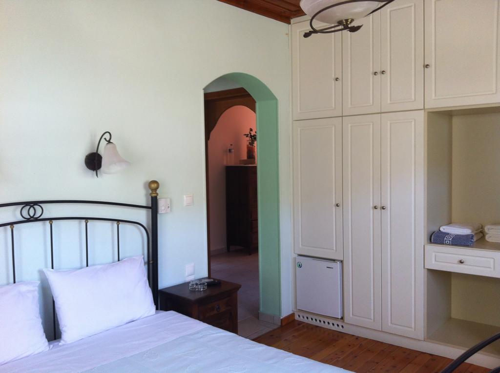 Guesthouse Kolenti 포르테리아 외부 사진